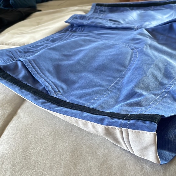 Nike Large Running Shorts - Picture 3 of 7